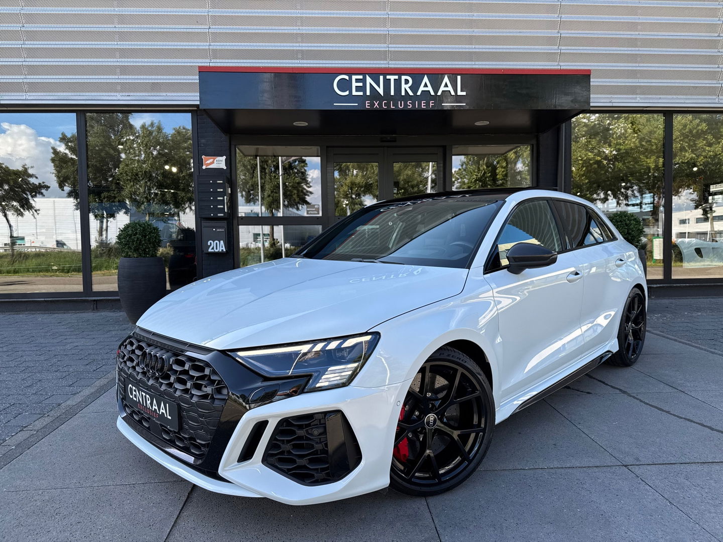 Audi RS3 Sportback 2.5 TFSI Quattro|Keramisch|Pano|B&O|Head-Up|Camera|ACC|Keyless|Leder|400PK