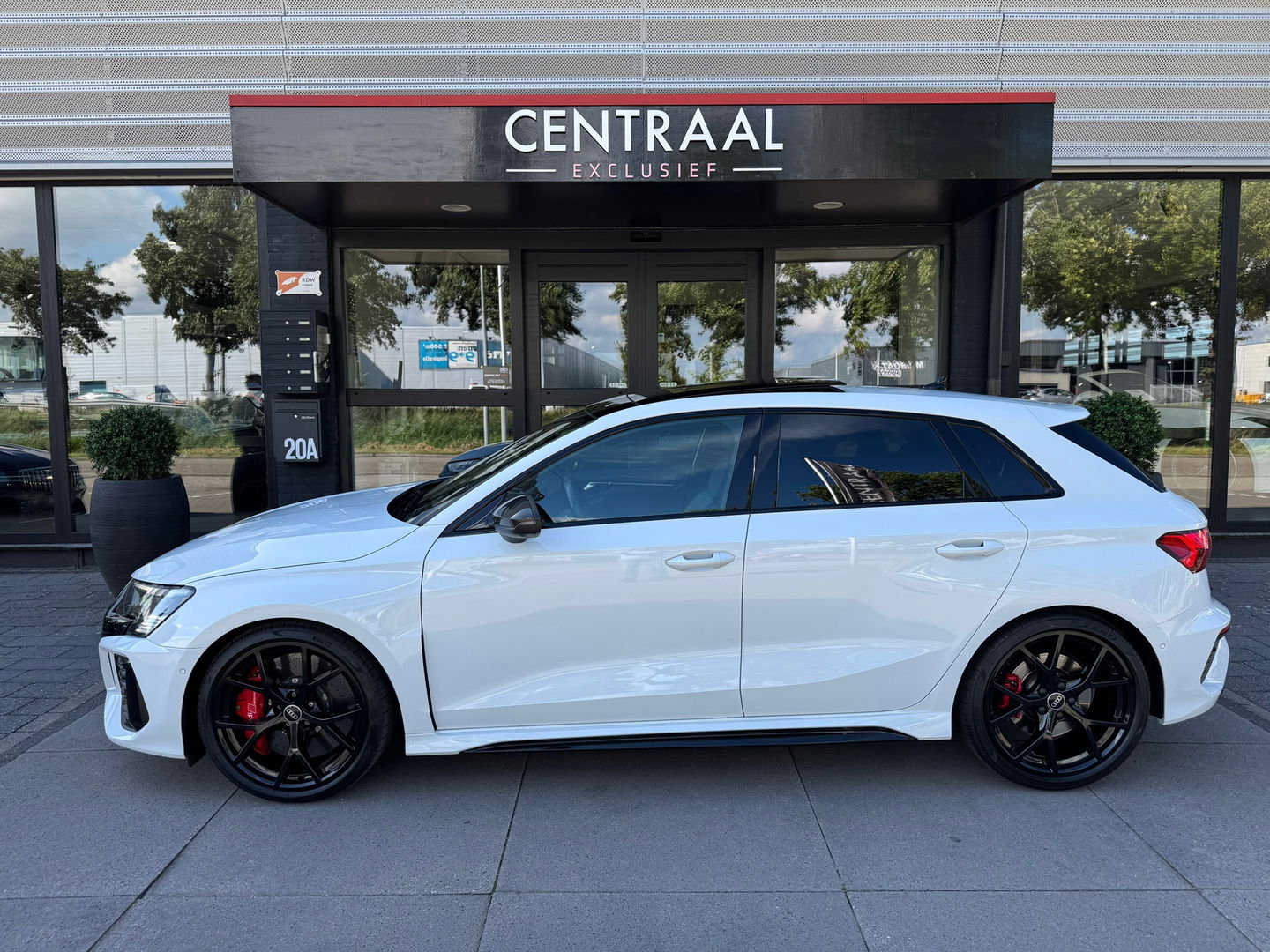 Audi RS3 Sportback 2.5 TFSI Quattro|Keramisch|Pano|B&O|Head-Up|Camera|ACC|Keyless|Leder|400PK