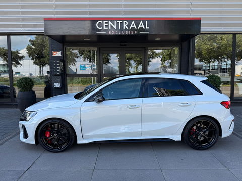 Audi RS3 Sportback 2.5 TFSI Quattro|Keramisch|Pano|B&O|Head-Up|Camera|ACC|Keyless|Leder|400PK