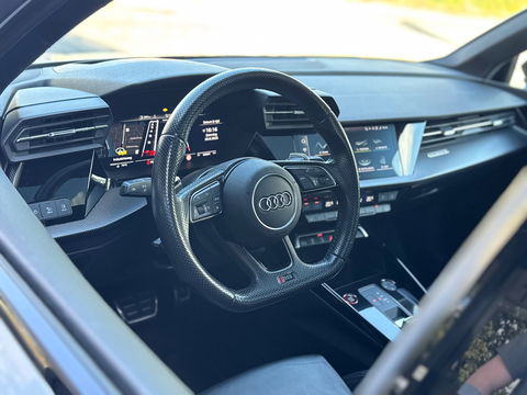 Audi RS3 Sportback 2.5 TFSI Quattro|Keramisch|Pano|B&O|Head-Up|Camera|ACC|Keyless|Leder|400PK