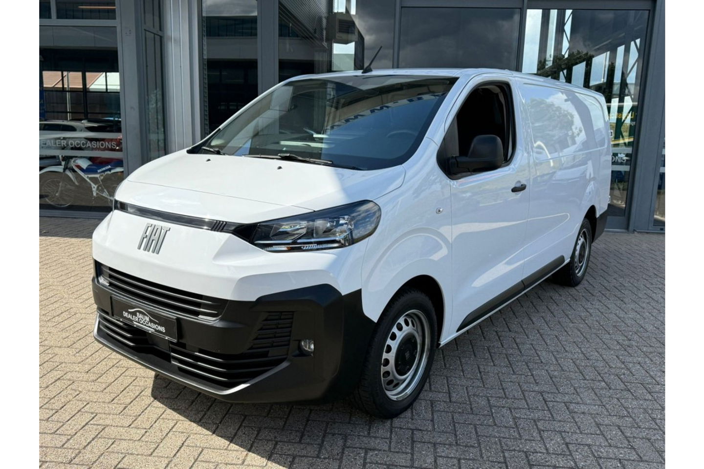 Fiat Scudo 2.0D 180PK AUTOMAAT 3ZITPL AIRCO PDC-CAMERA NAVI-CARPLAY.