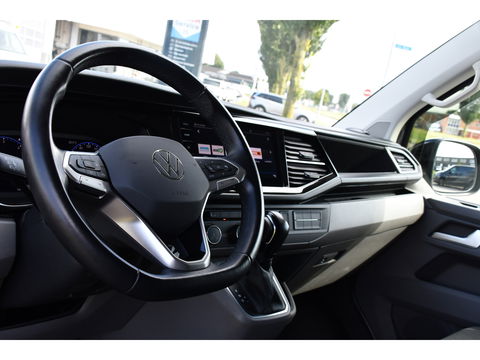 Volkswagen Transporter 2.0 TDI L2H1 Bulli Virtual, Cruise, Carplay, Automaat, Multimedia, Sensoren, 150PK, Trekhaak, LED, UNIEK!