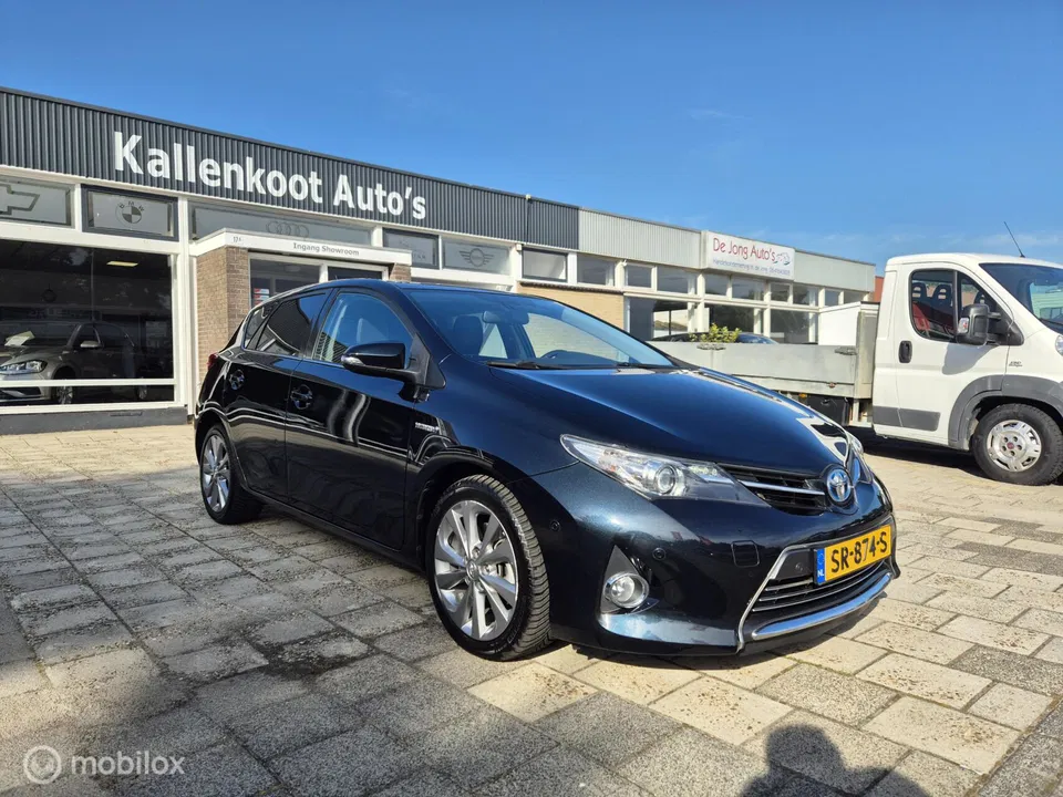 Toyota Auris 1.8 Hybrid Executive, Navi, Camera, Clima, 17''