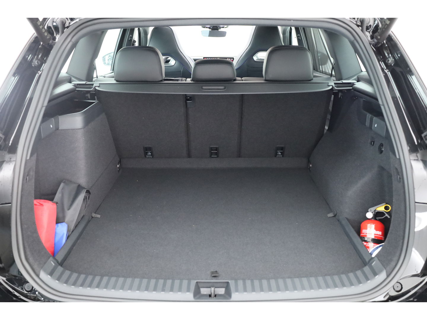 Volkswagen Tayron 1.5 eHybrid R-Line 272pk | Pano | Massage | Adapt. Cruise | Apple CarPlay | Stoel- Stuurverw. | 20''