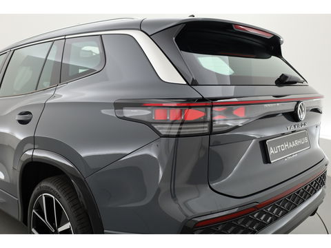 Volkswagen Tayron 1.5 eHybrid R-Line 272pk | Pano | Massage | Adapt. Cruise | Apple CarPlay | Stoel- Stuurverw. | 20''