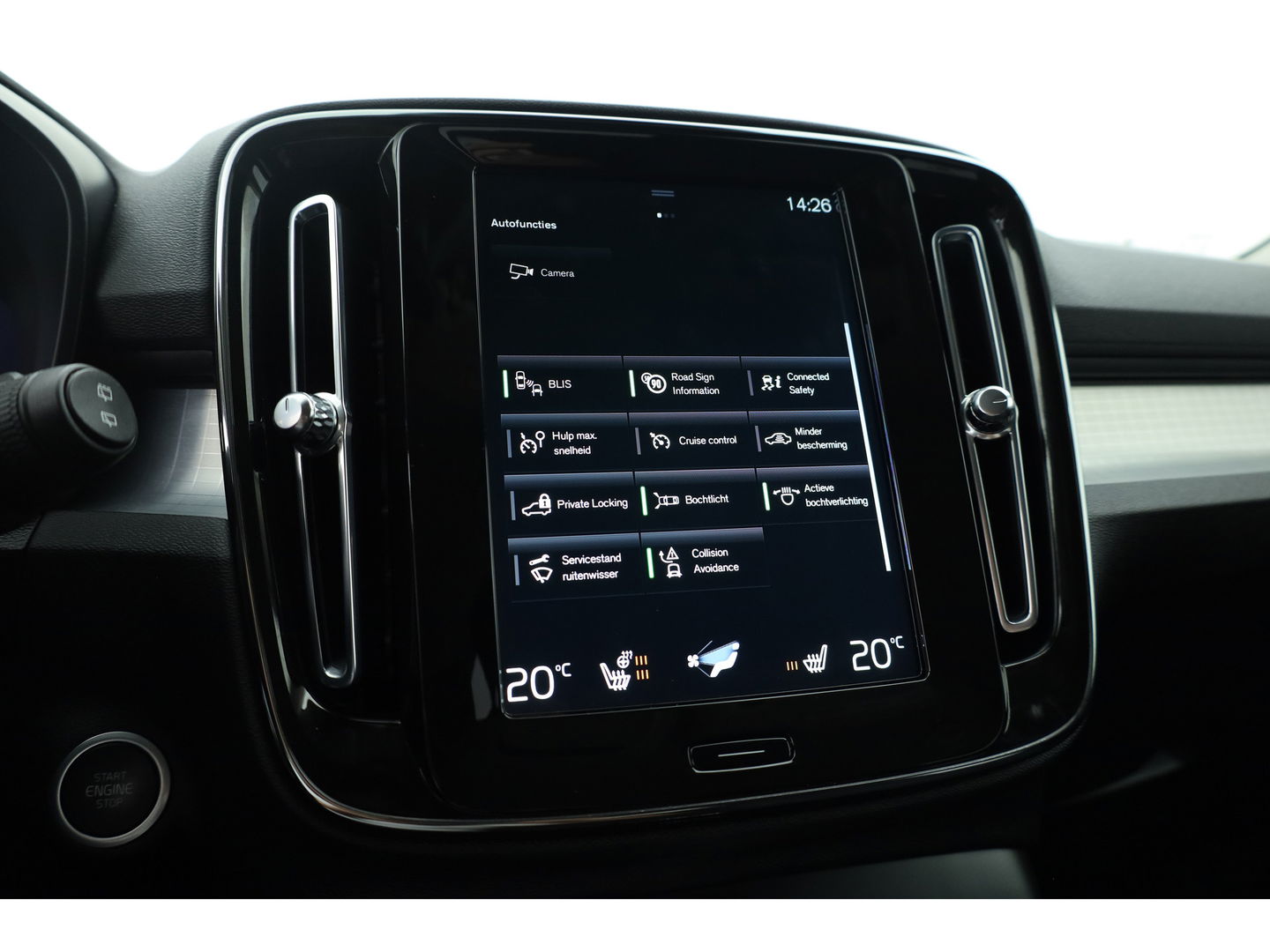 Volvo XC40 T4 Recharge R-Design Expression | Elek. Trekhaak | Pilot Assist | Camera | Stoel- Stuurverw. | Elek. Stoelen