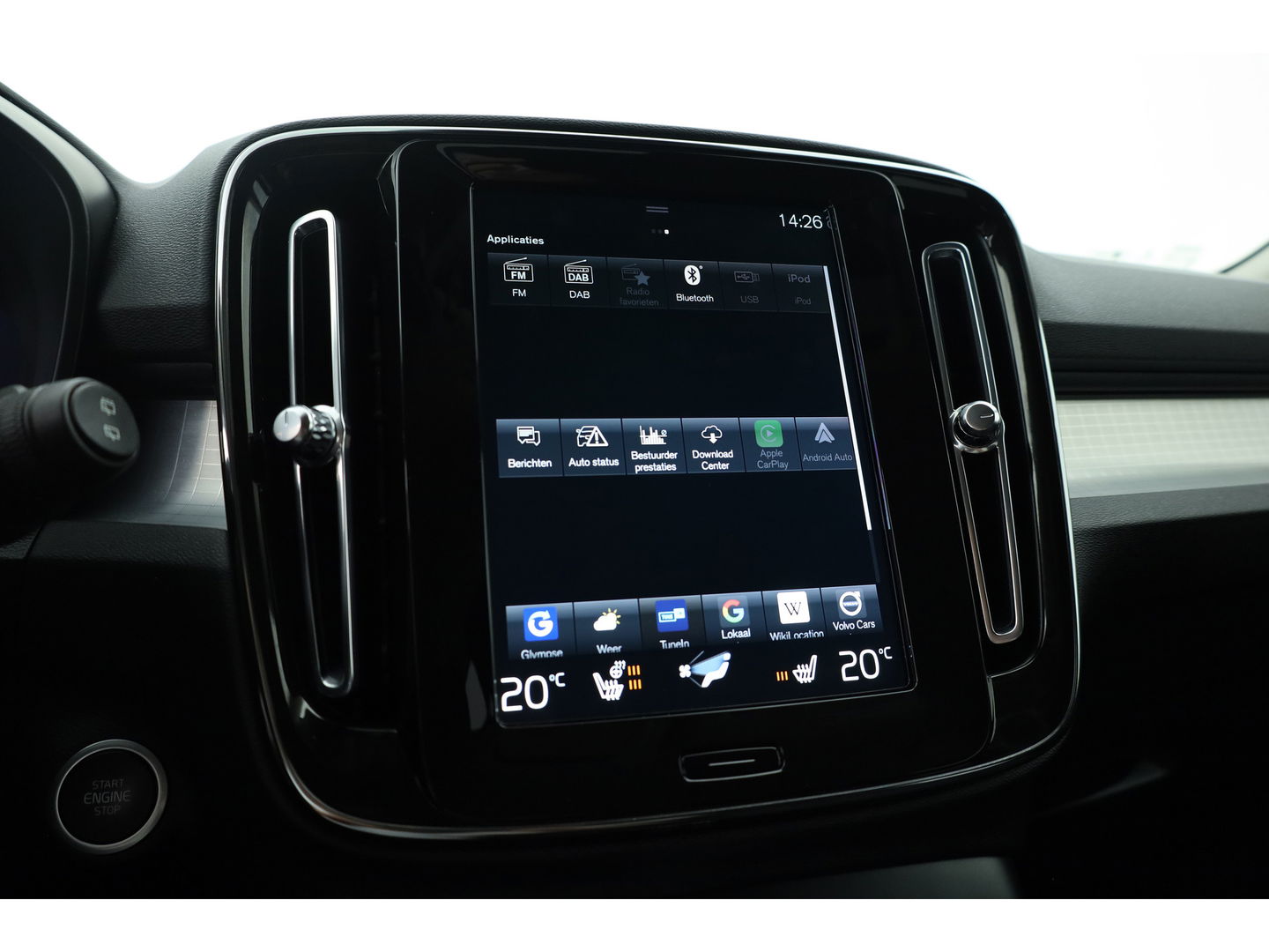 Volvo XC40 T4 Recharge R-Design Expression | Elek. Trekhaak | Pilot Assist | Camera | Stoel- Stuurverw. | Elek. Stoelen