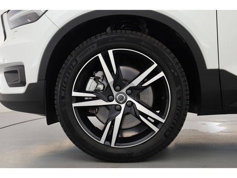 Volvo XC40 T4 Recharge R-Design Expression | Elek. Trekhaak | Pilot Assist | Camera | Stoel- Stuurverw. | Elek. Stoelen