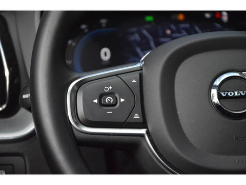 Volvo XC60 T6 Hybride AWD Inscription Long-Range | Pilot-assist | Panoramadak | Harman/Kardon | Camera | Stoel + Stuur verwarmd |