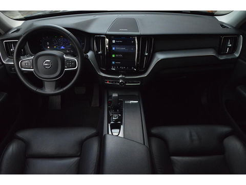 Volvo XC60 T6 Hybride AWD Inscription Long-Range | Pilot-assist | Panoramadak | Harman/Kardon | Camera | Stoel + Stuur verwarmd |