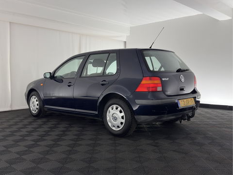 Volkswagen Golf 1.4-16V Trendline *SPORT-SEATS | TOWBAR*