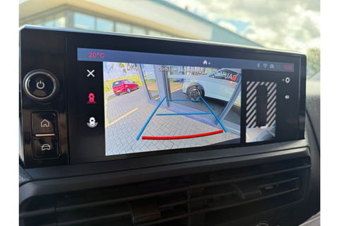 Fiat Scudo 2.0D 180PK AUTOMAAT 3ZITPL AIRCO PDC-CAMERA NAVI-CARPLAY.