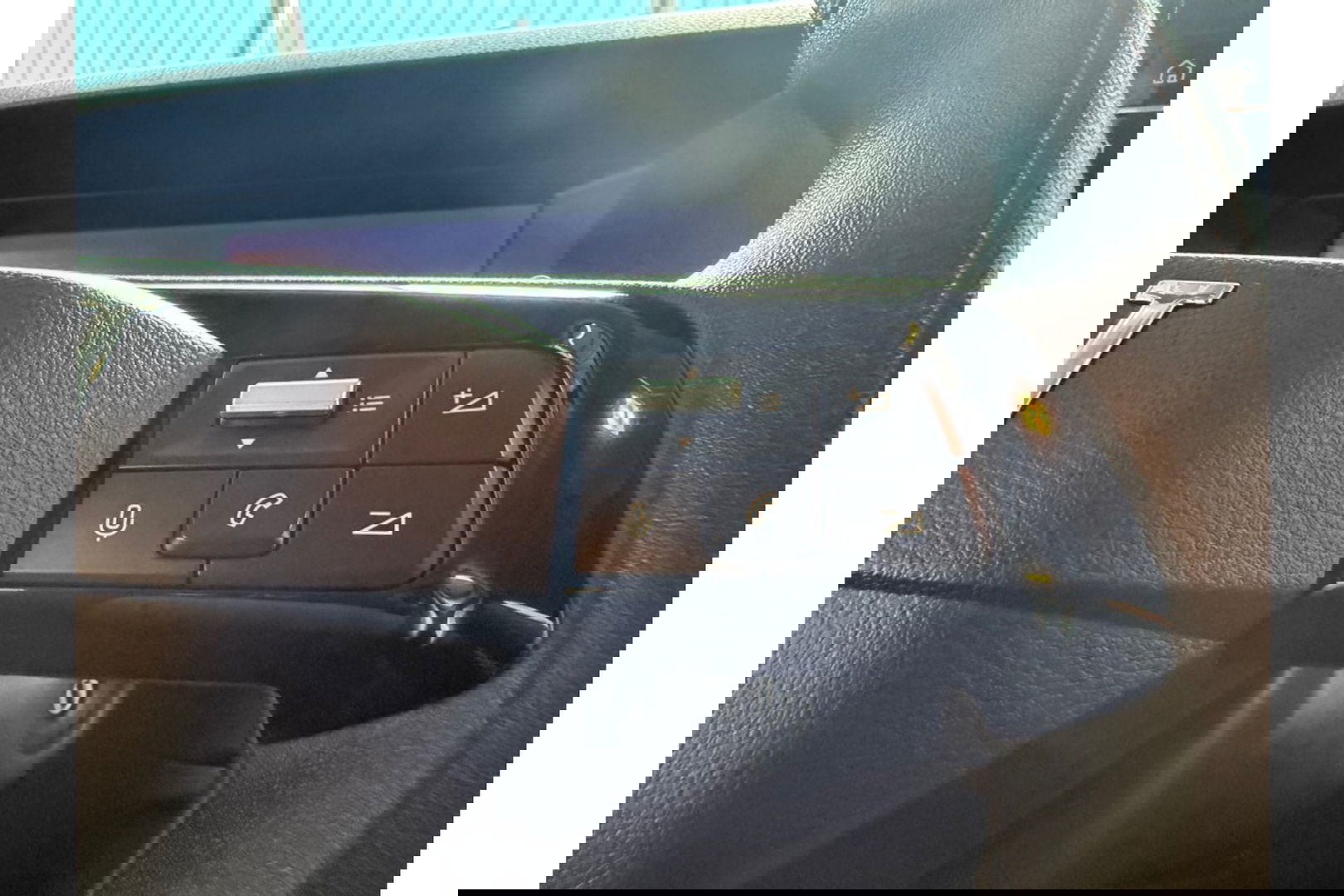 Fiat Scudo 2.0D 180PK AUTOMAAT 3ZITPL AIRCO PDC-CAMERA NAVI-CARPLAY.