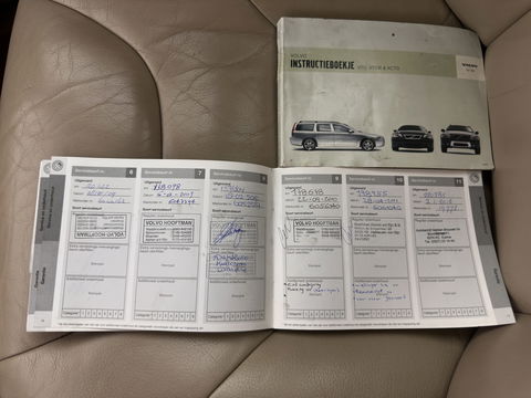 Volvo XC70 2.4D Summum AWD Aut. *LUXURY-LEATHER | ECC | HEATED-COMFORTSEATS | CRUISE | NAVIGATION | TOWBAR | 16''ALU *