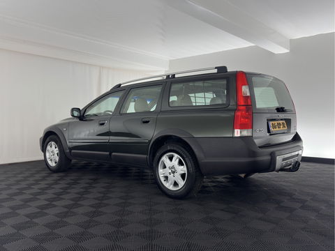 Volvo XC70 2.4D Summum AWD Aut. *LUXURY-LEATHER | ECC | HEATED-COMFORTSEATS | CRUISE | NAVIGATION | TOWBAR | 16''ALU *