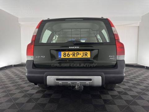 Volvo XC70 2.4D Summum AWD Aut. *LUXURY-LEATHER | ECC | HEATED-COMFORTSEATS | CRUISE | NAVIGATION | TOWBAR | 16''ALU *