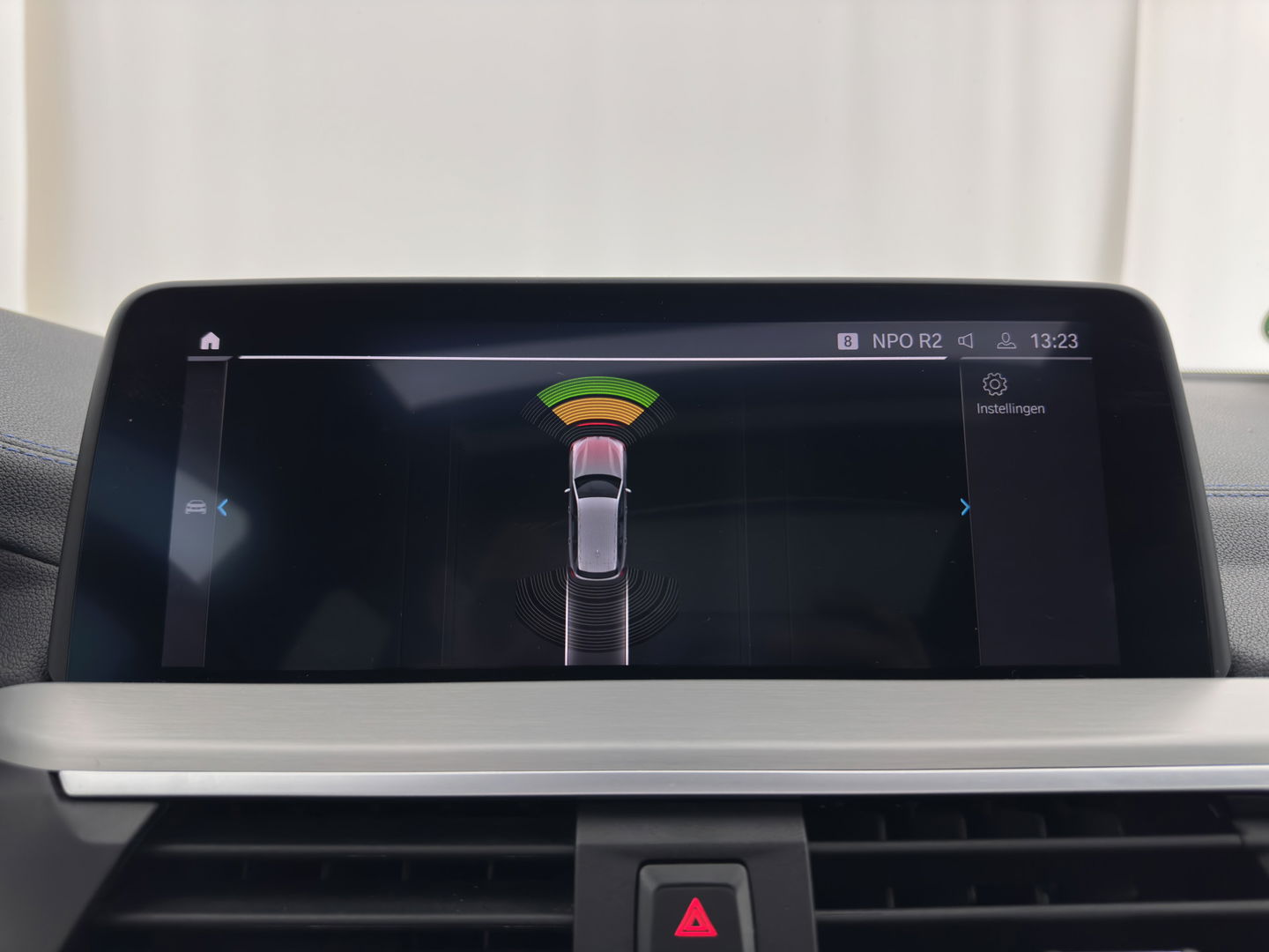 BMW X3 xDrive30e M-Sportpack Business Edition Plus (INCL-BTW) *PANO | LUXURY-LEATHER | FULL-LED | DIGI-COCKPIT | HIFI-SOUND | CARPLAY | DAB+ | HEATED-SPORTSEATS | AMBIENT-LIGHT | PRIVACY-GLASS | SHIFT-PADDLES | TOWBAR | 19''ALU*