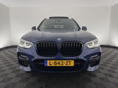 BMW X3 xDrive30e M-Sportpack Business Edition Plus (INCL-BTW) *PANO | LUXURY-LEATHER | FULL-LED | DIGI-COCKPIT | HIFI-SOUND | CARPLAY | DAB+ | HEATED-SPORTSEATS | AMBIENT-LIGHT | PRIVACY-GLASS | SHIFT-PADDLES | TOWBAR | 19''ALU*