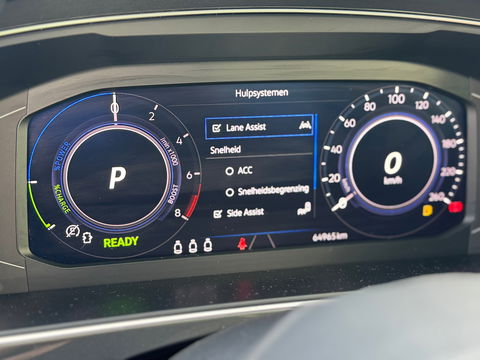 Volkswagen Tiguan 1.4 TSI eHybrid R-Line 245PK|Pano|ACC|Carplay|DCC|Camera