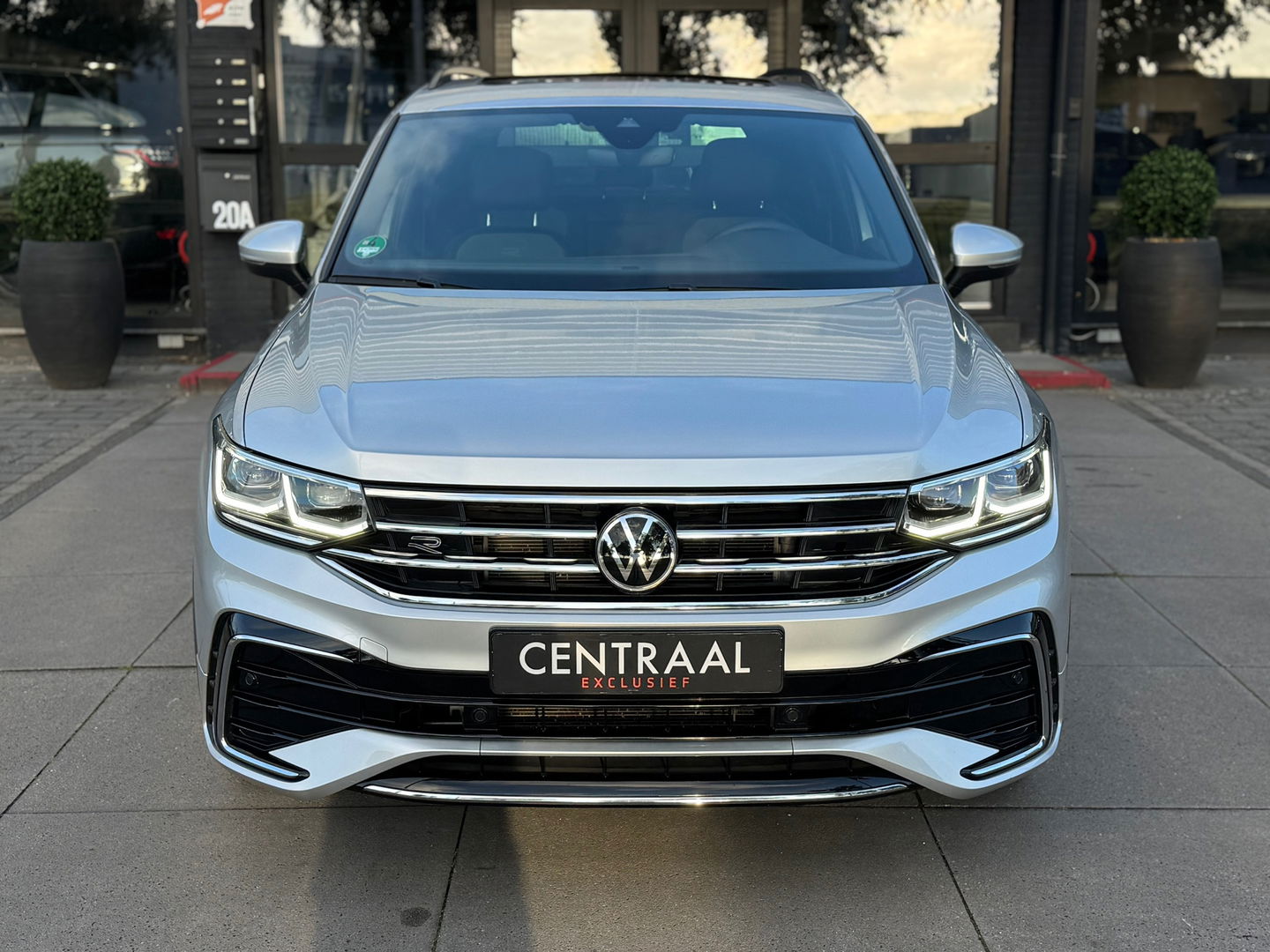 Volkswagen Tiguan 1.4 TSI eHybrid R-Line 245PK|Pano|ACC|Carplay|DCC|Camera