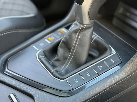 Volkswagen Tiguan 1.4 TSI eHybrid R-Line 245PK|Pano|ACC|Carplay|DCC|Camera
