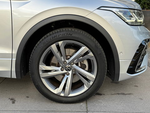 Volkswagen Tiguan 1.4 TSI eHybrid R-Line 245PK|Pano|ACC|Carplay|DCC|Camera