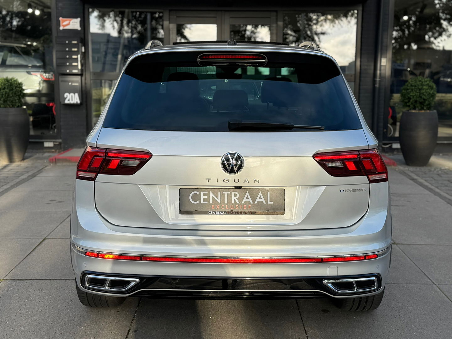 Volkswagen Tiguan 1.4 TSI eHybrid R-Line 245PK|Pano|ACC|Carplay|DCC|Camera