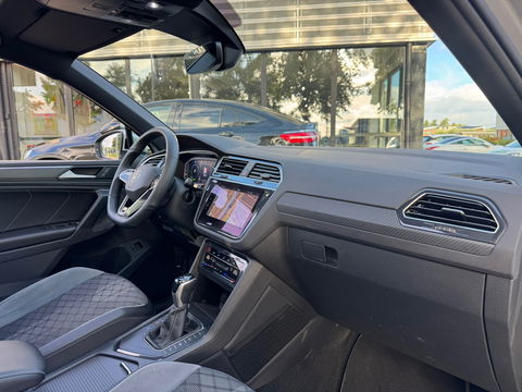 Volkswagen Tiguan 1.4 TSI eHybrid R-Line 245PK|Pano|ACC|Carplay|DCC|Camera