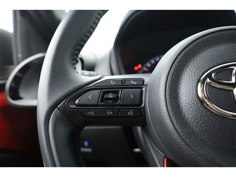 Toyota Aygo X 1.0 VVT-i MT Envy | Navi | Apple CarPlay | Adapt. Cruise | Camera | 18''