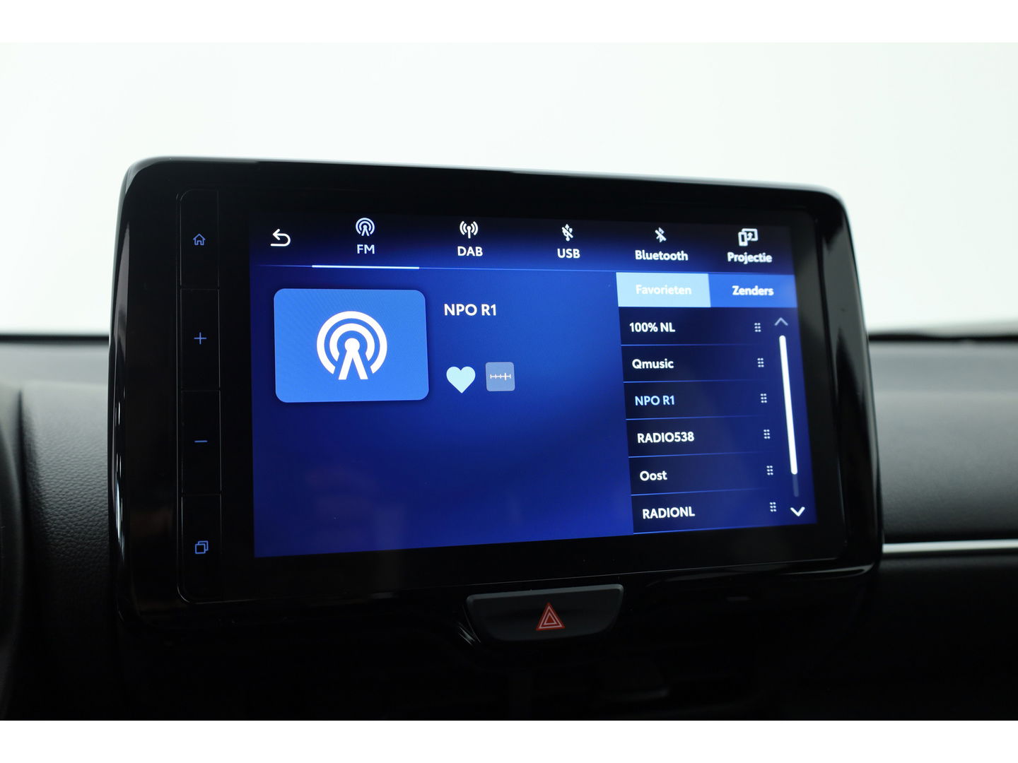 Toyota Yaris Cross 1.5 Hybrid Dynamic | Navi | Camera | Keyless | Adapt. Cruise | Apple CarPlay |