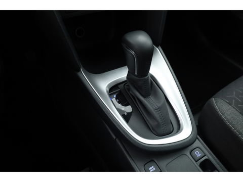 Toyota Yaris Cross 1.5 Hybrid Dynamic | Navi | Camera | Keyless | Adapt. Cruise | Apple CarPlay |