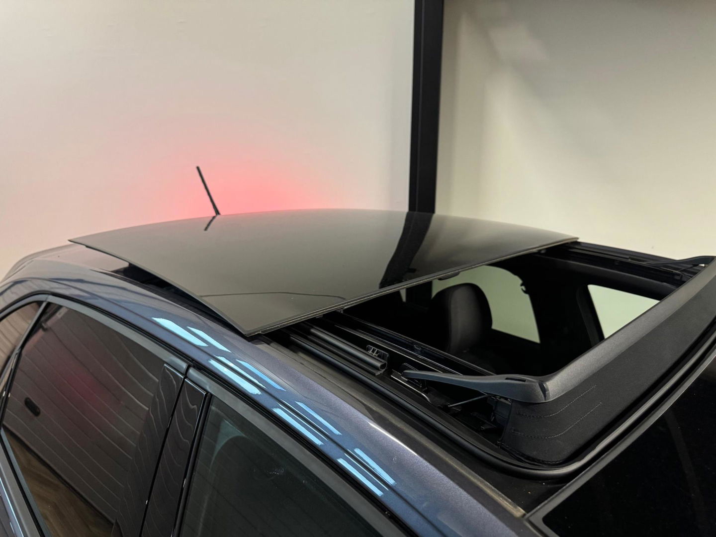 Volkswagen Taigo 1.5 TSI R-Line PANO KEYLESS VOL'