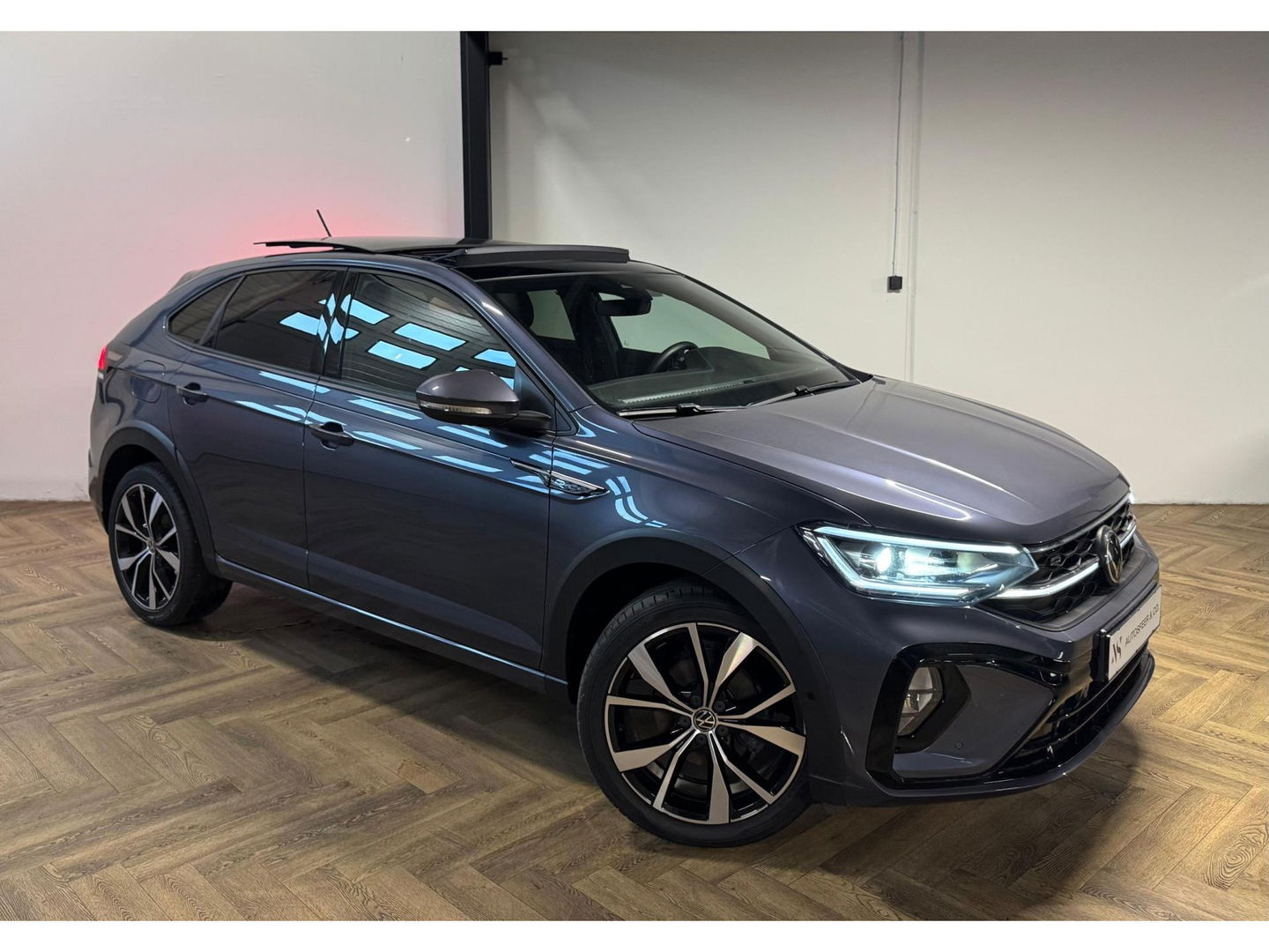 Volkswagen Taigo 1.5 TSI R-Line PANO KEYLESS VOL'