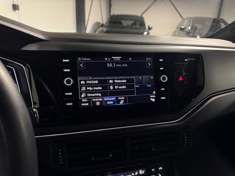 Volkswagen Taigo 1.5 TSI R-Line PANO KEYLESS VOL'