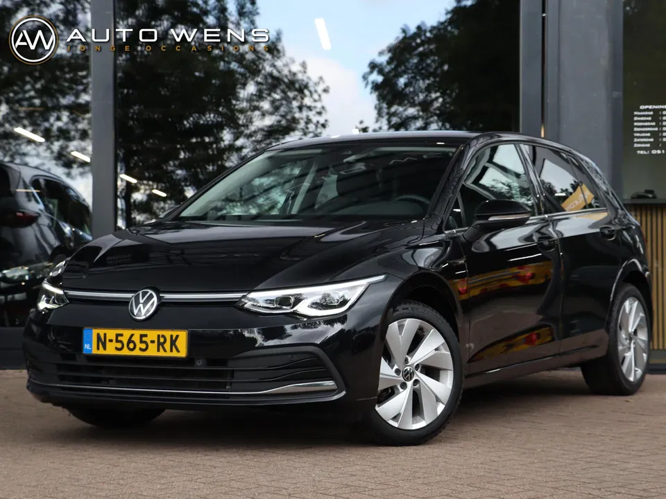 Volkswagen Golf 1.5 eTSI Style DSG 150PK | 17'' | IQ Light | Alcantara | Memory | Camera