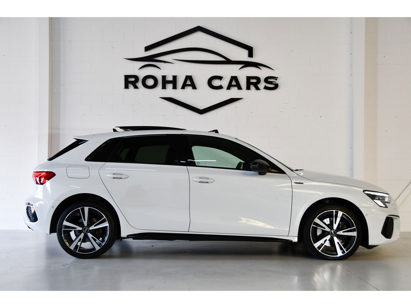 Audi A3 Sportback 40 TFSI e Business S-line, Panoramadak, Applecarplay