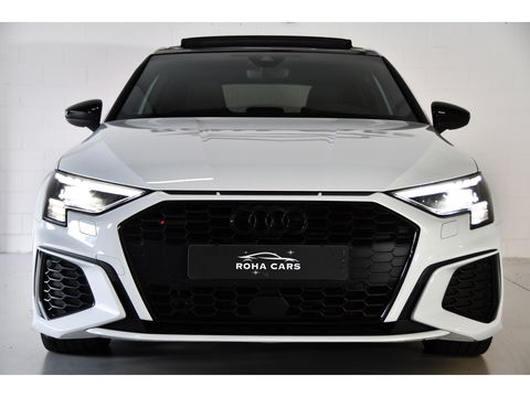 Audi A3 Sportback 40 TFSI e Business S-line, Panoramadak, Applecarplay