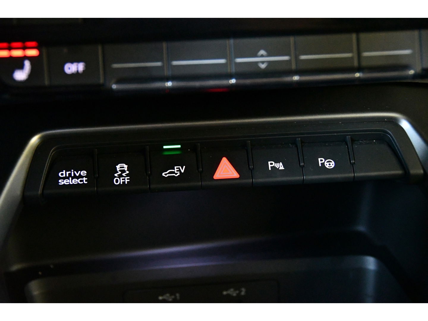 Audi A3 Sportback 40TFSI e Business S-line, Panoramadak, Applecarplay