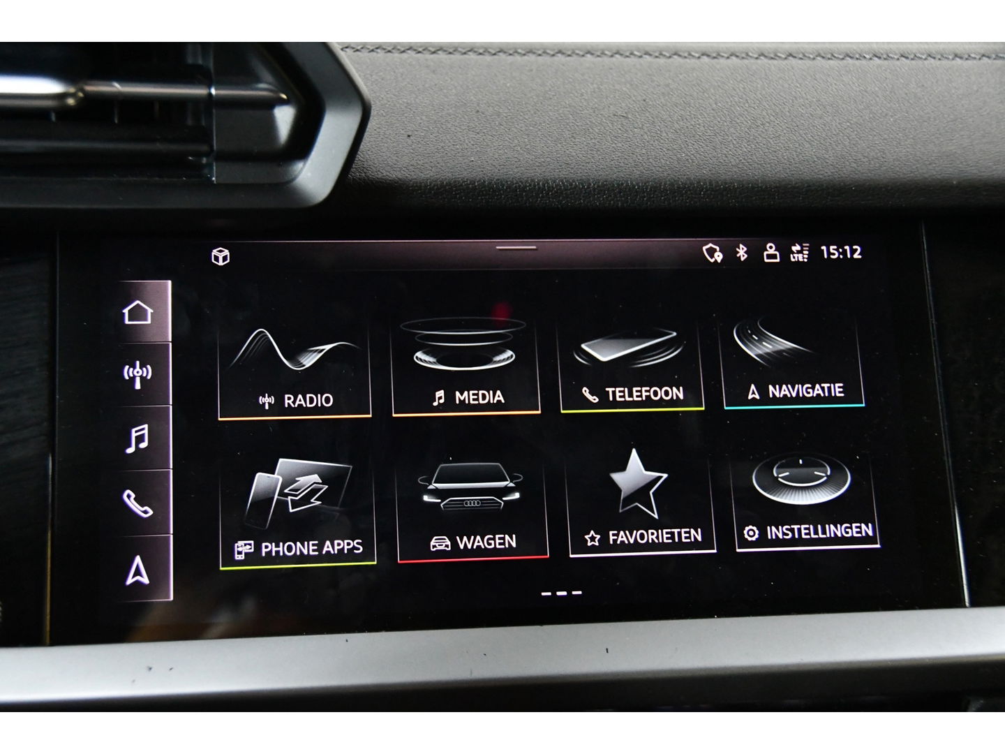 Audi A3 Sportback 40TFSI e Business S-line, Panoramadak, Applecarplay