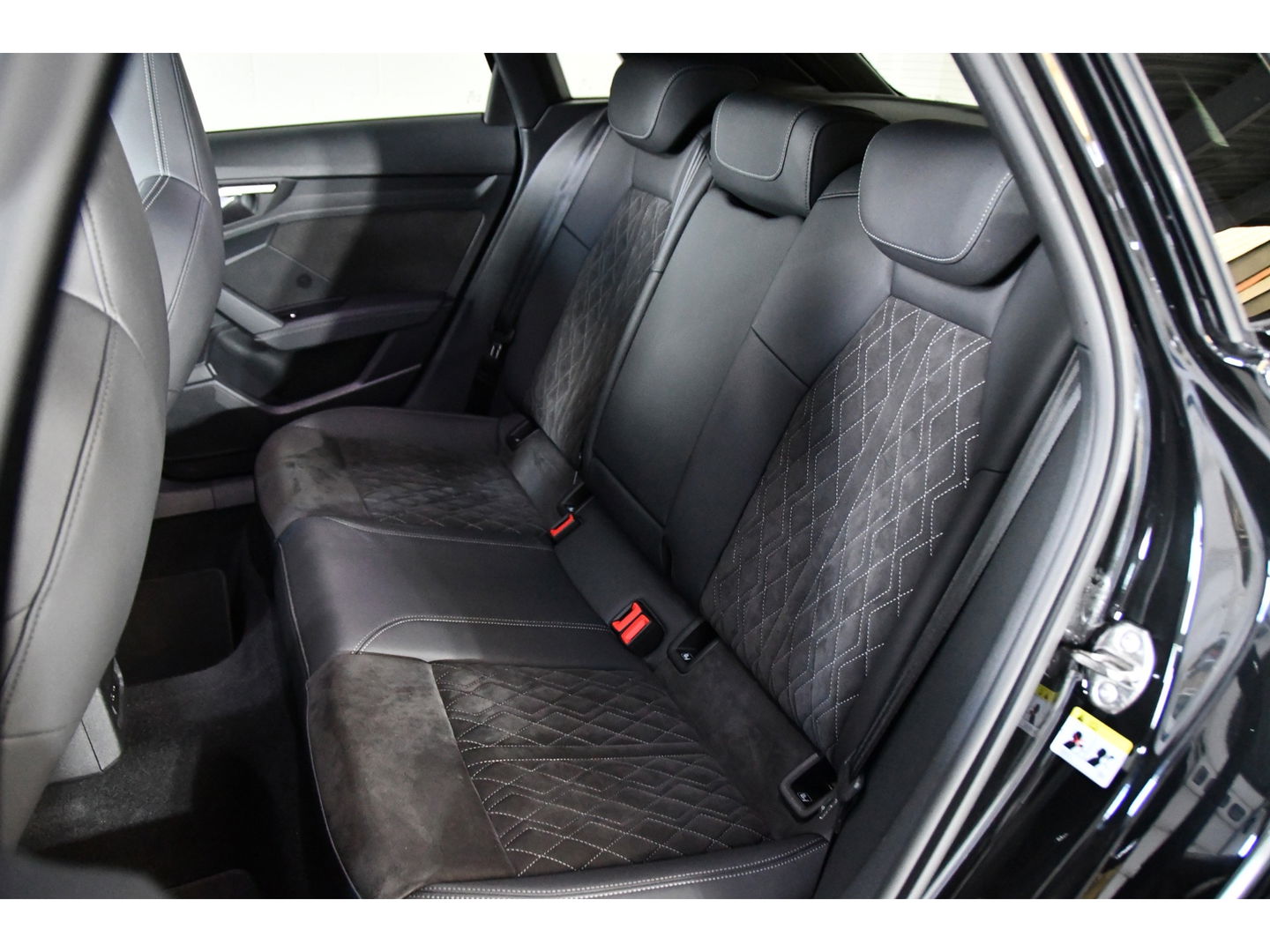 Audi A3 Sportback 40TFSI e Business S-line, Panoramadak, Applecarplay