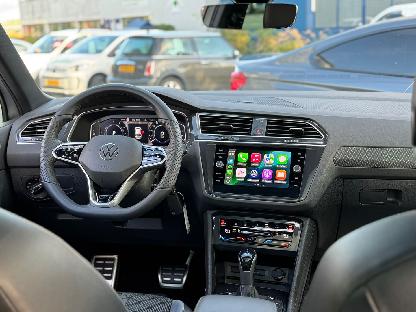 Volkswagen Tiguan 1.4 TSI eHybrid R-Line 245PK|Pano|ACC|Carplay|DCC|Camera