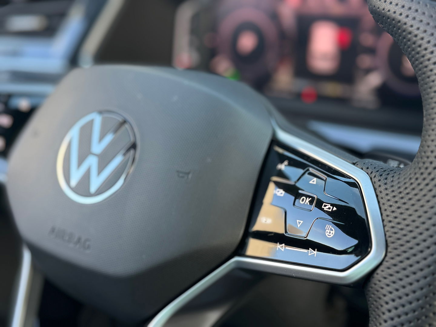 Volkswagen Tiguan 1.4 TSI eHybrid R-Line 245PK|Pano|ACC|Carplay|DCC|Camera