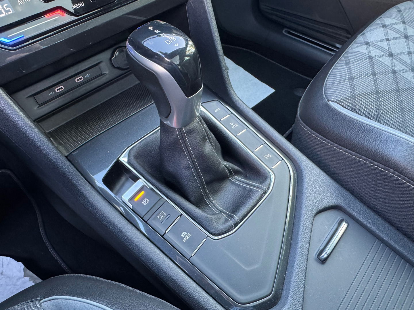 Volkswagen Tiguan 1.4 TSI eHybrid R-Line 245PK|Pano|ACC|Carplay|DCC|Camera