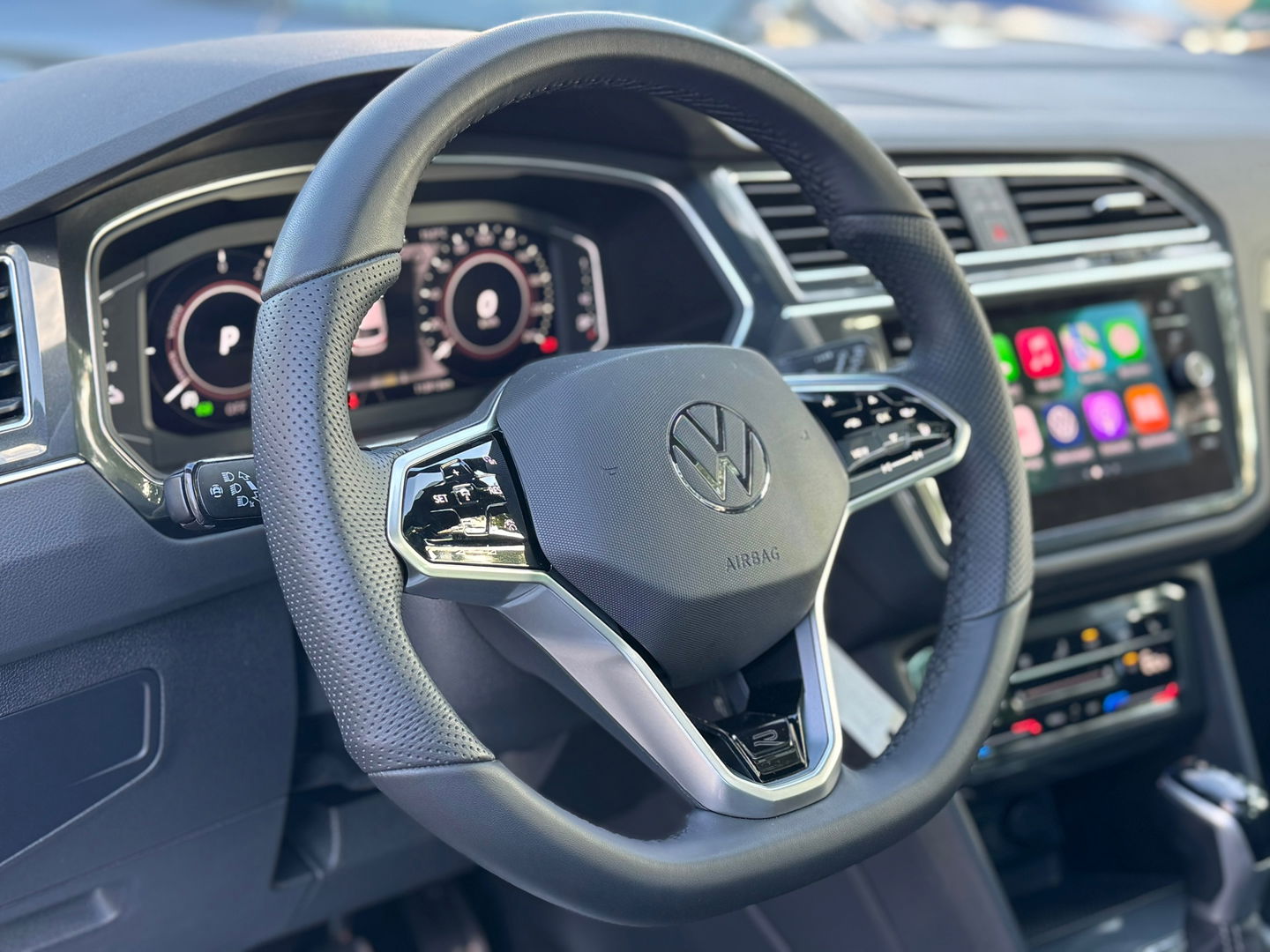 Volkswagen Tiguan 1.4 TSI eHybrid R-Line 245PK|Pano|ACC|Carplay|DCC|Camera