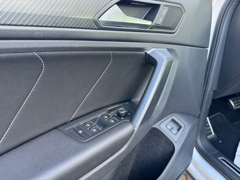 Volkswagen Tiguan 1.4 TSI eHybrid R-Line 245PK|Pano|ACC|Carplay|DCC|Camera