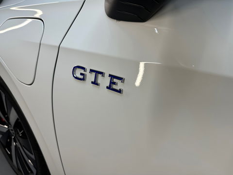Volkswagen Golf 1.5 eHybrid GTE Keyless|HuD|360Cam|IQ|Sfeer