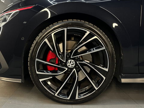 Volkswagen Golf 2.0 TSI GTI Pano|IQ|HuD|H/K|Memory|Trekhaak