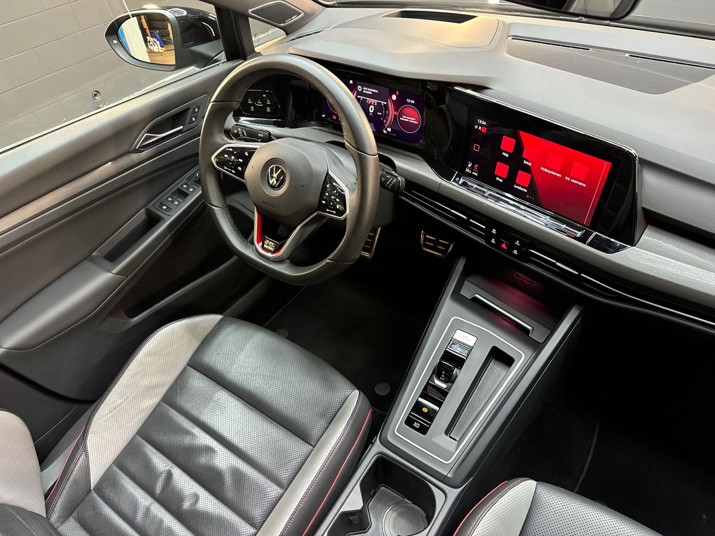 Volkswagen Golf 2.0 TSI GTI Pano|IQ|HuD|H/K|Memory|Trekhaak