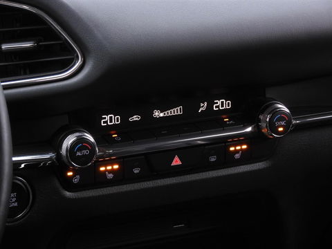 Mazda CX-30 2.0 180PK LUXURY/ LEER/ BOSE/ HEAD-UP/ AFN. TREKHAAK/ NL-AUTO EERSTE EIGENAAR