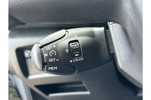 Citroën C5 Aircross 1.2 PURETECH FEEL PACK AIRCO NAVI CARPLAY PDC-CAMERA.